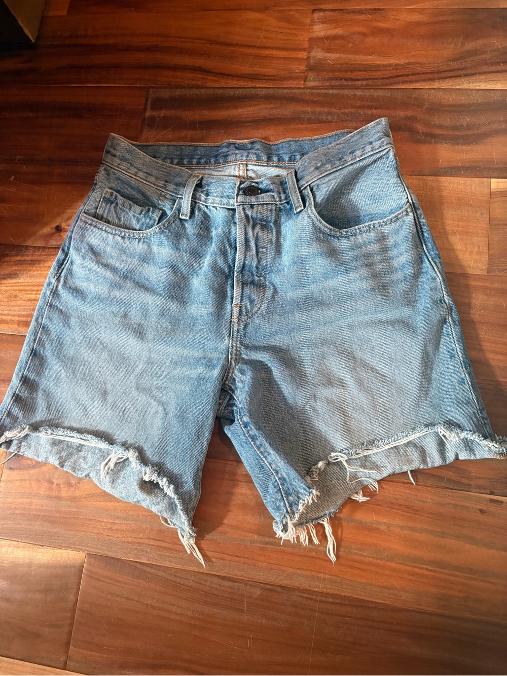 Levi’s Premium 501 High Rise Denim Cutoff Shorts Blue Frayed Hem (483)